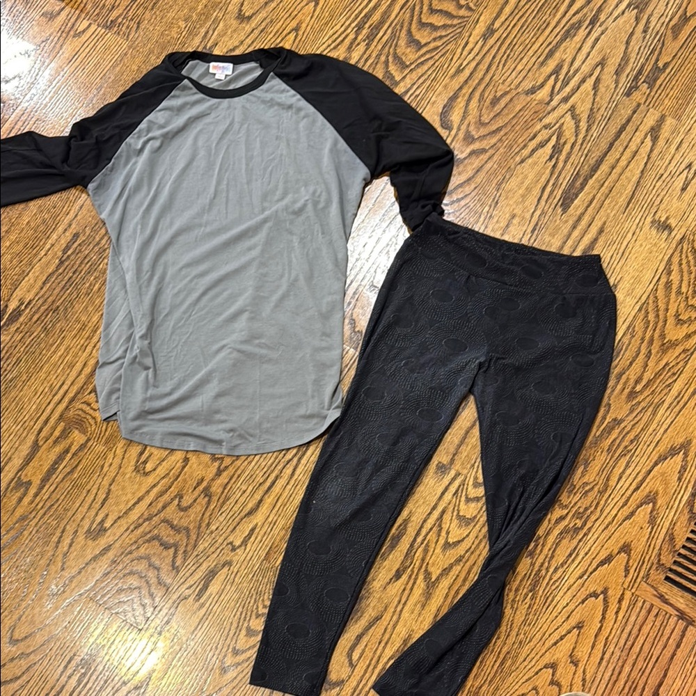 Lularoe baseball tee and legging combo